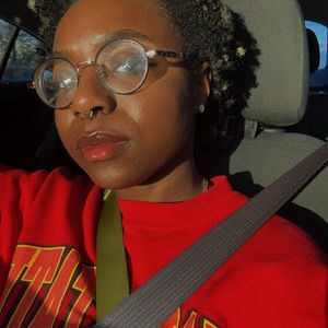 Meet your Posher, Kiya